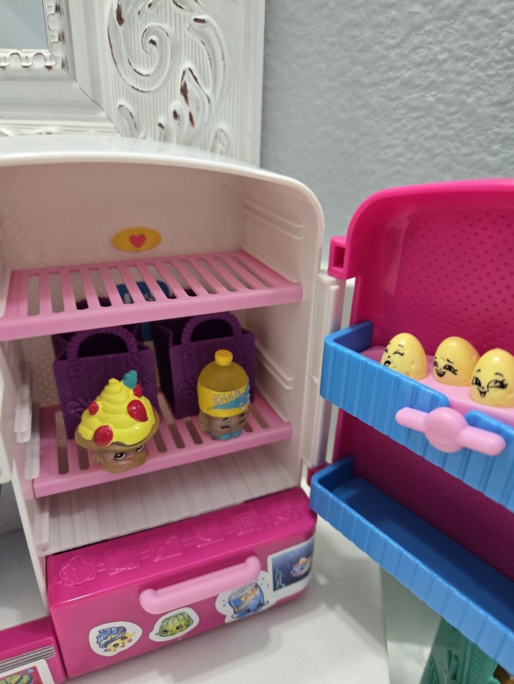Ginormous OG Shopkins Playset Bundle with Pink, Teal and White Accessories - Picture 7 of 16